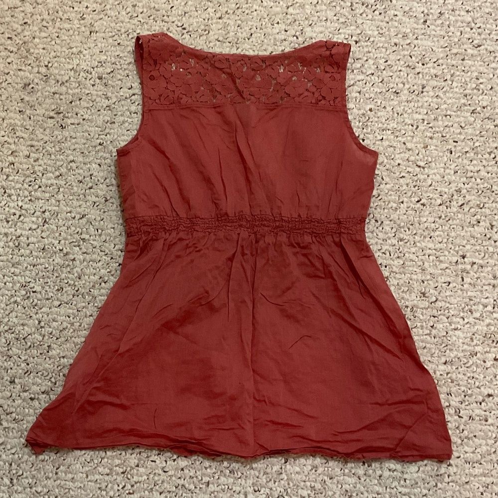 Women's Sleeveless V-Neck Top - Rust - Picture 4 of 9